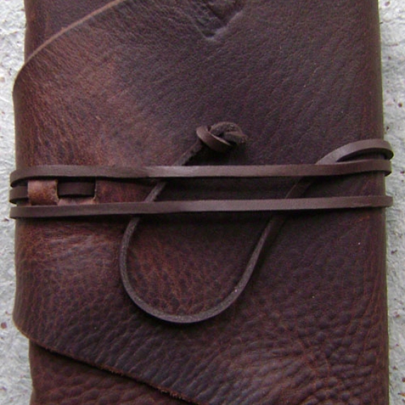 old world leather journal dsc00018.jpg